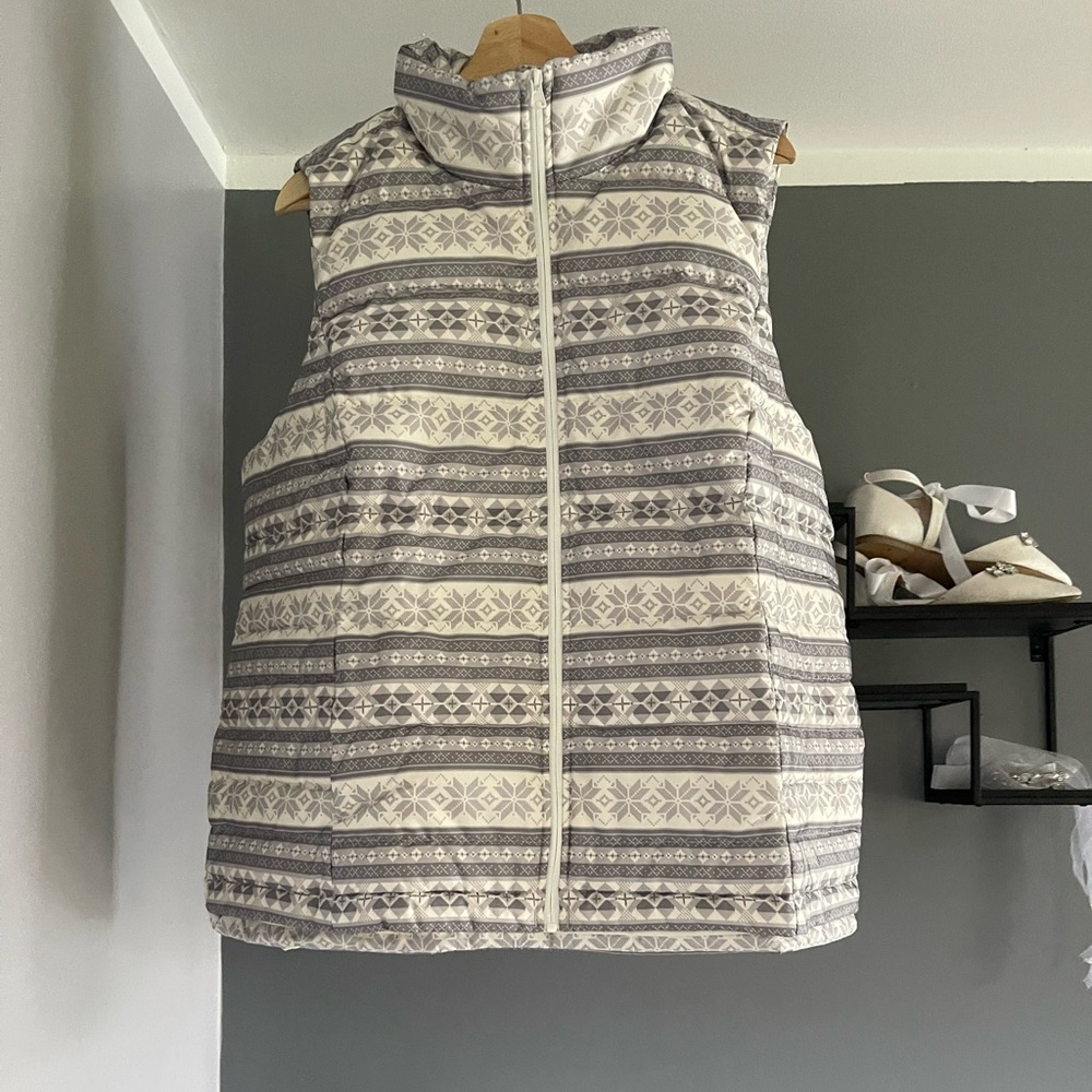 Lands End Snowflake Vest NWT